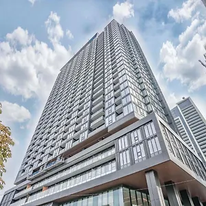 1 Bedroom With Gorgeous View! Guest house Toronto