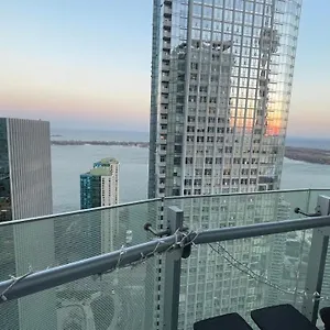 Comfort Opulence Suites Superior 3 Bedroom 48th Floor With View Toronto