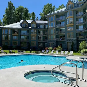 Cascade Wifi 2 Hot Tubs Pool Gym Sauna Parking And Bike Storage Hotel Whistler