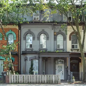 Elevate Guest house Toronto